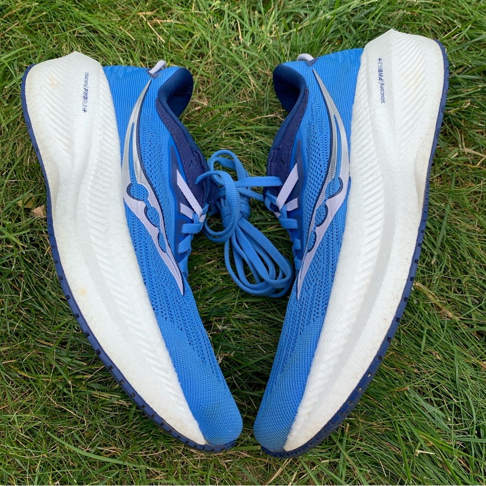 Saucony Triumph 21 Womens 8 Shoes Road Race Distance Speed Trainer Blue White